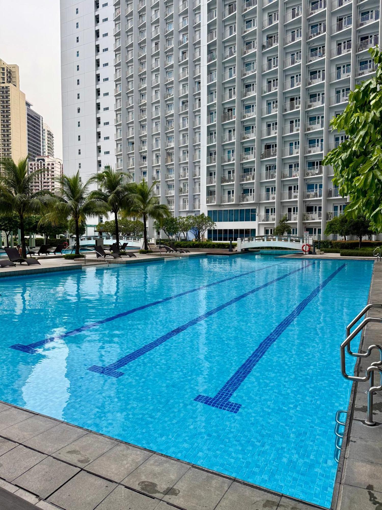 Serene Suite In Jazz Residences Makati City Exterior foto