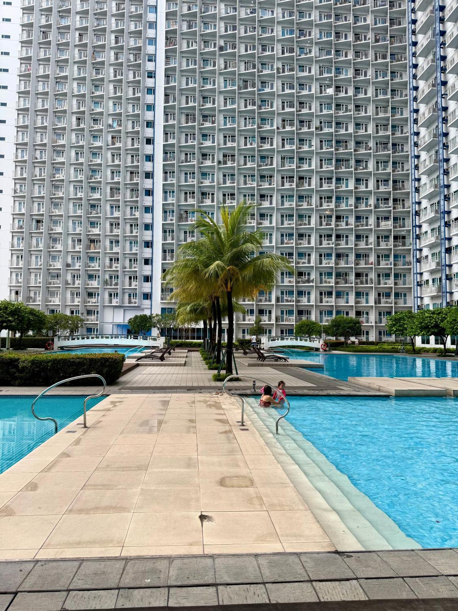 Serene Suite In Jazz Residences Makati City Exterior foto